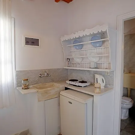 Voula S Economy Agios Ioannis Diakoftis